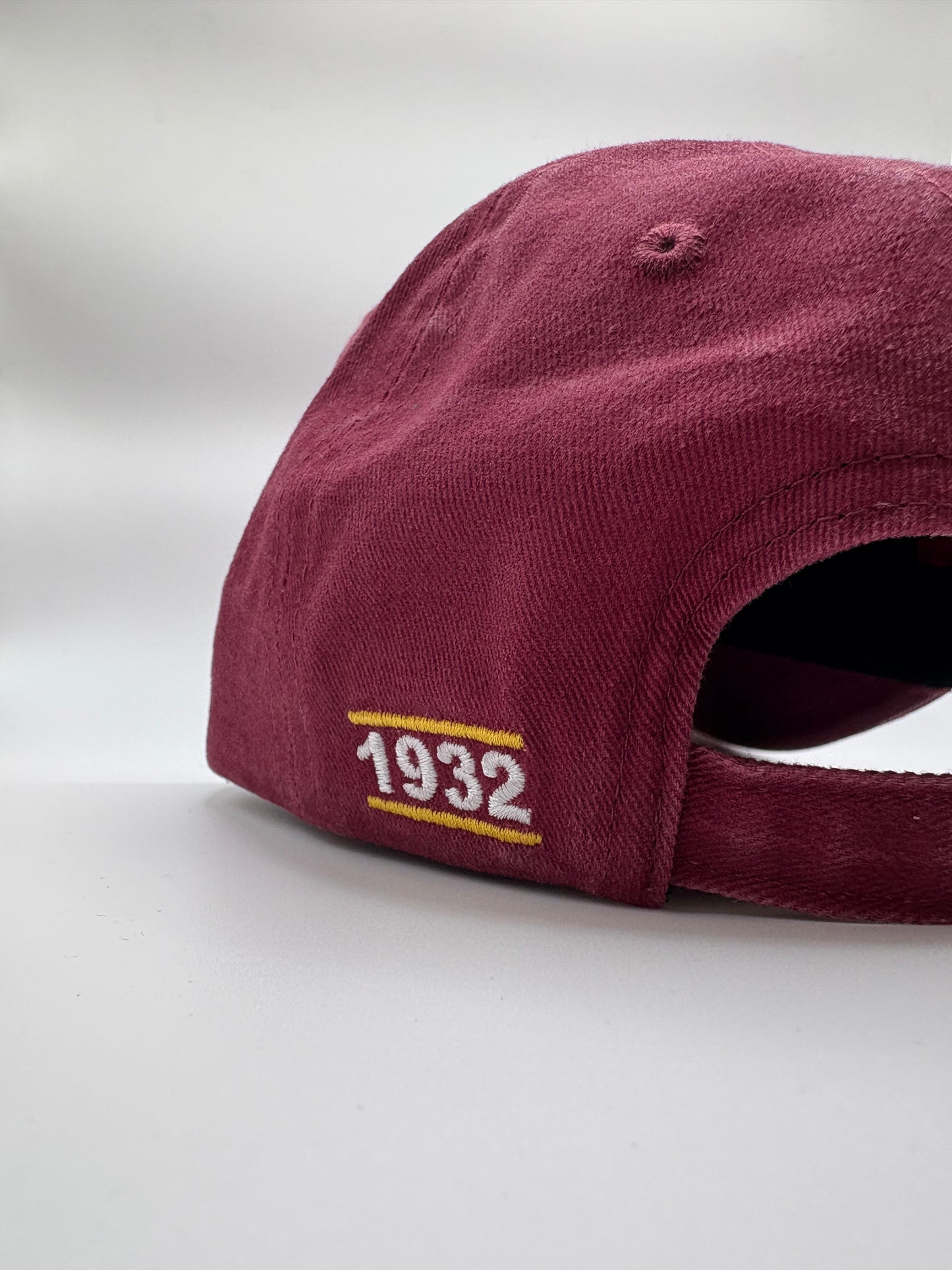 THE WOMENS' HERITAGE CAP